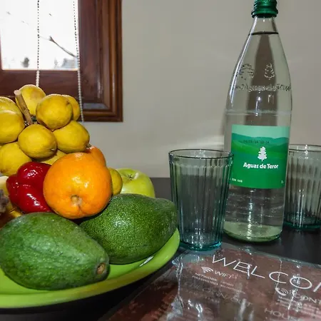 Alloggio per agriturismo La Costa #3 *